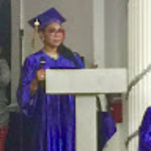 Meet your Posher, Dania e.